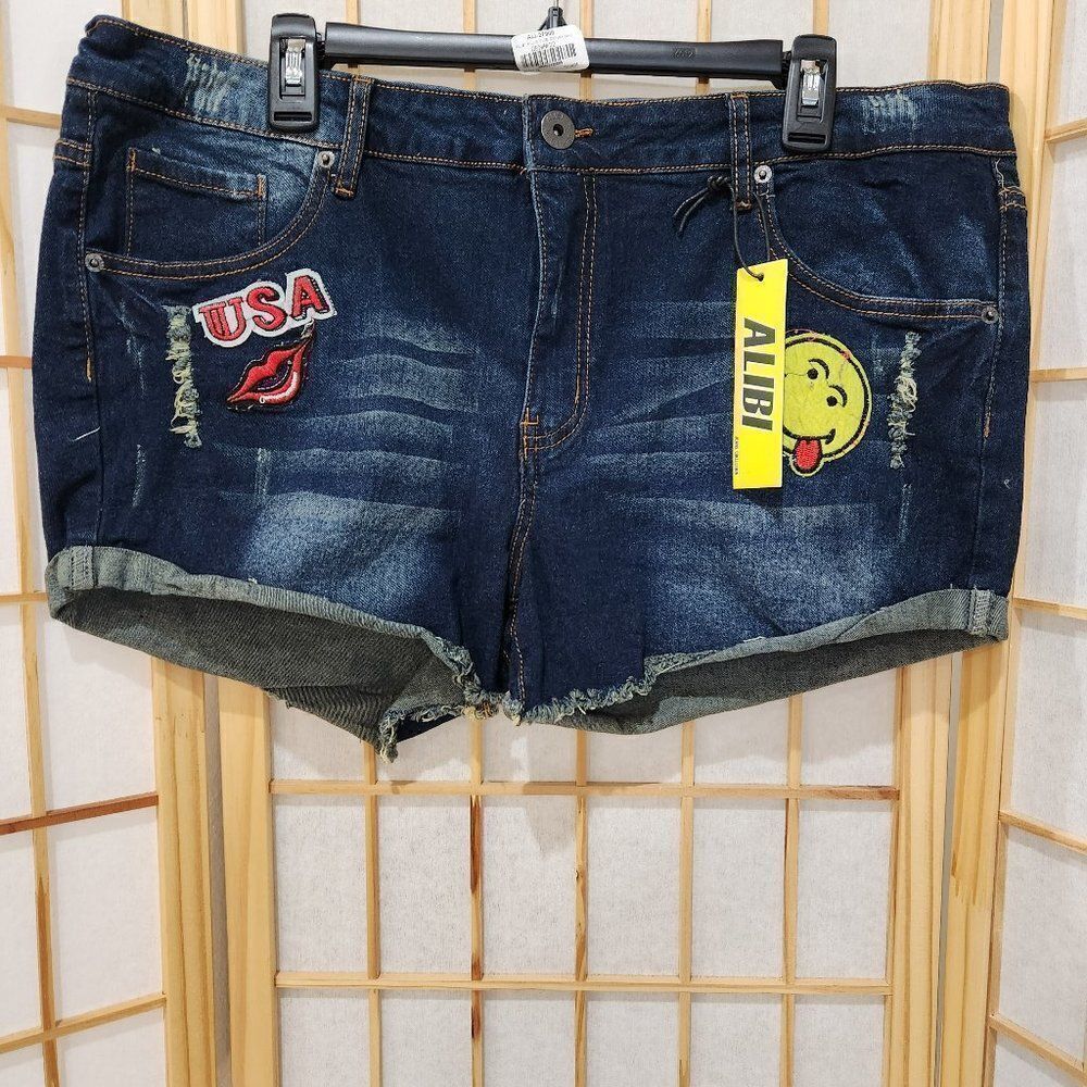 Alibi Womens Mid Rise Distressed Cut Off Shorts Plus Sz 22 NWT